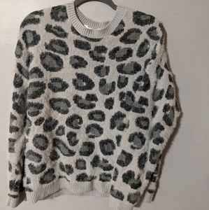 Gray Cheetah Print Sweater